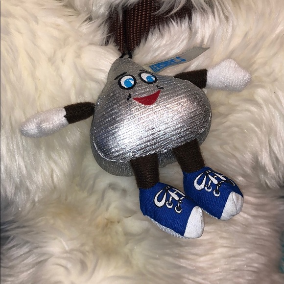 Hershey Park Dog Stuffed Animal - Picture 3 of 9